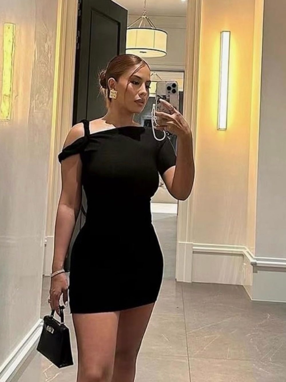 Black One-Shoulder Bodycon Dress